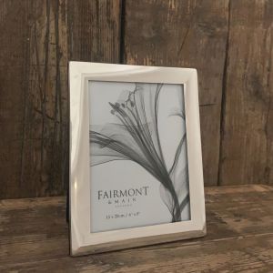 Photo Frame Silver Plated Curved Front 6" x 8"